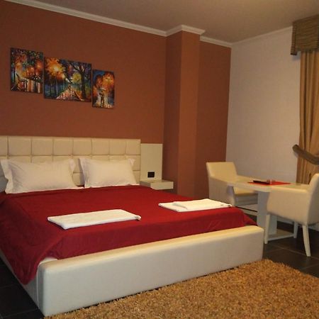 Hotel Mustang Vasqarr المظهر الخارجي الصورة