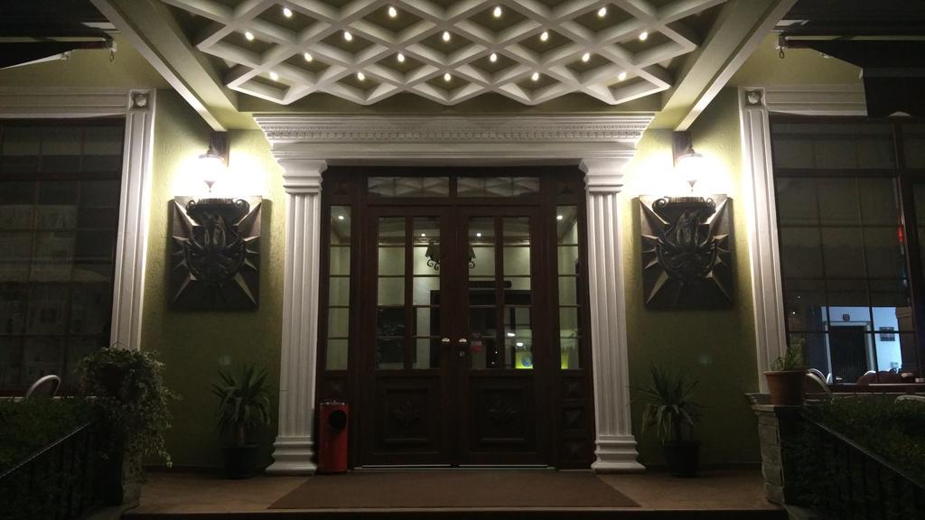 Hotel Mustang Vasqarr المظهر الخارجي الصورة