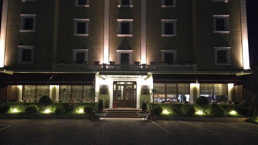 Hotel Mustang Vasqarr المظهر الخارجي الصورة