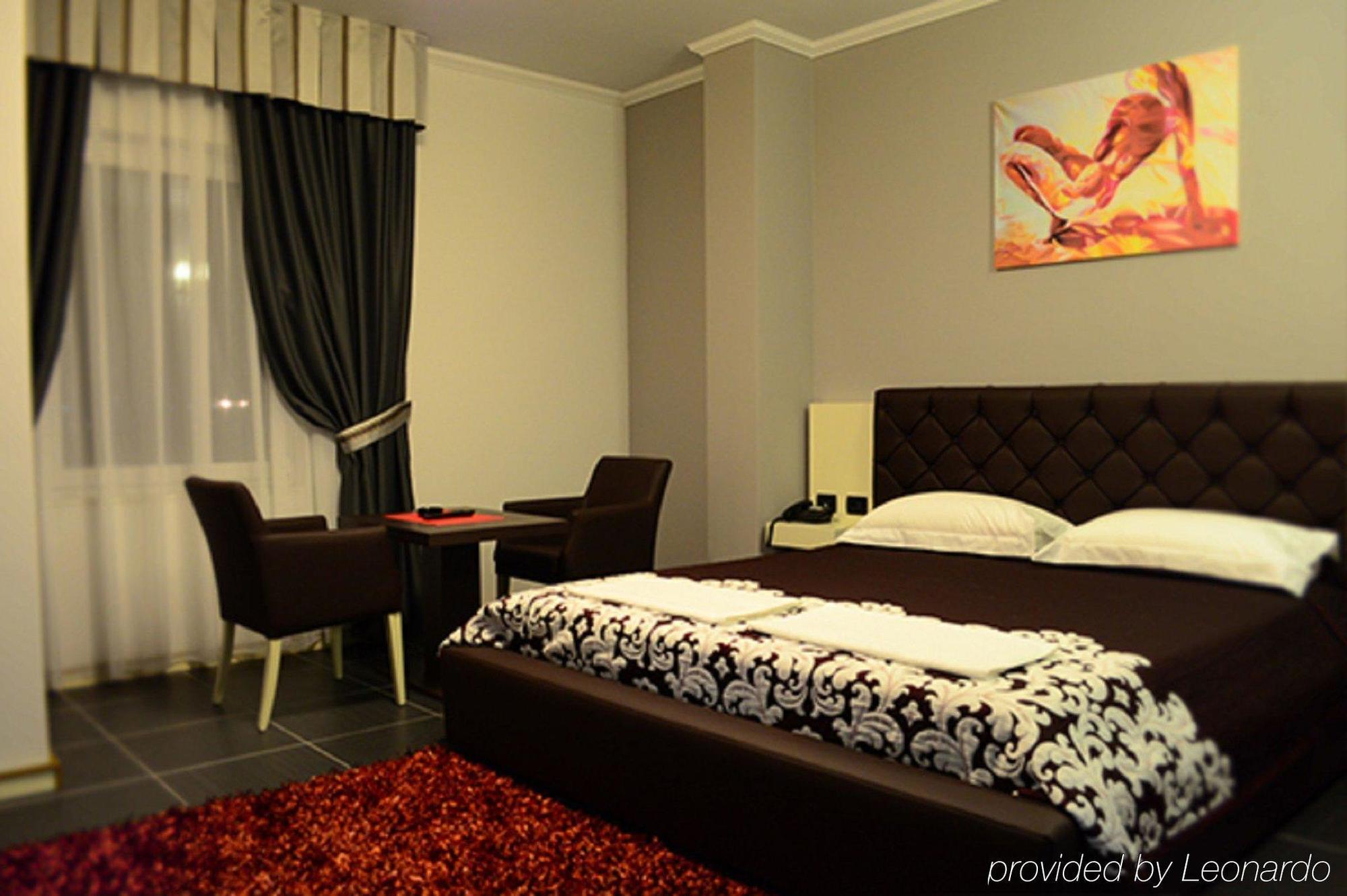 Hotel Mustang Vasqarr المظهر الخارجي الصورة